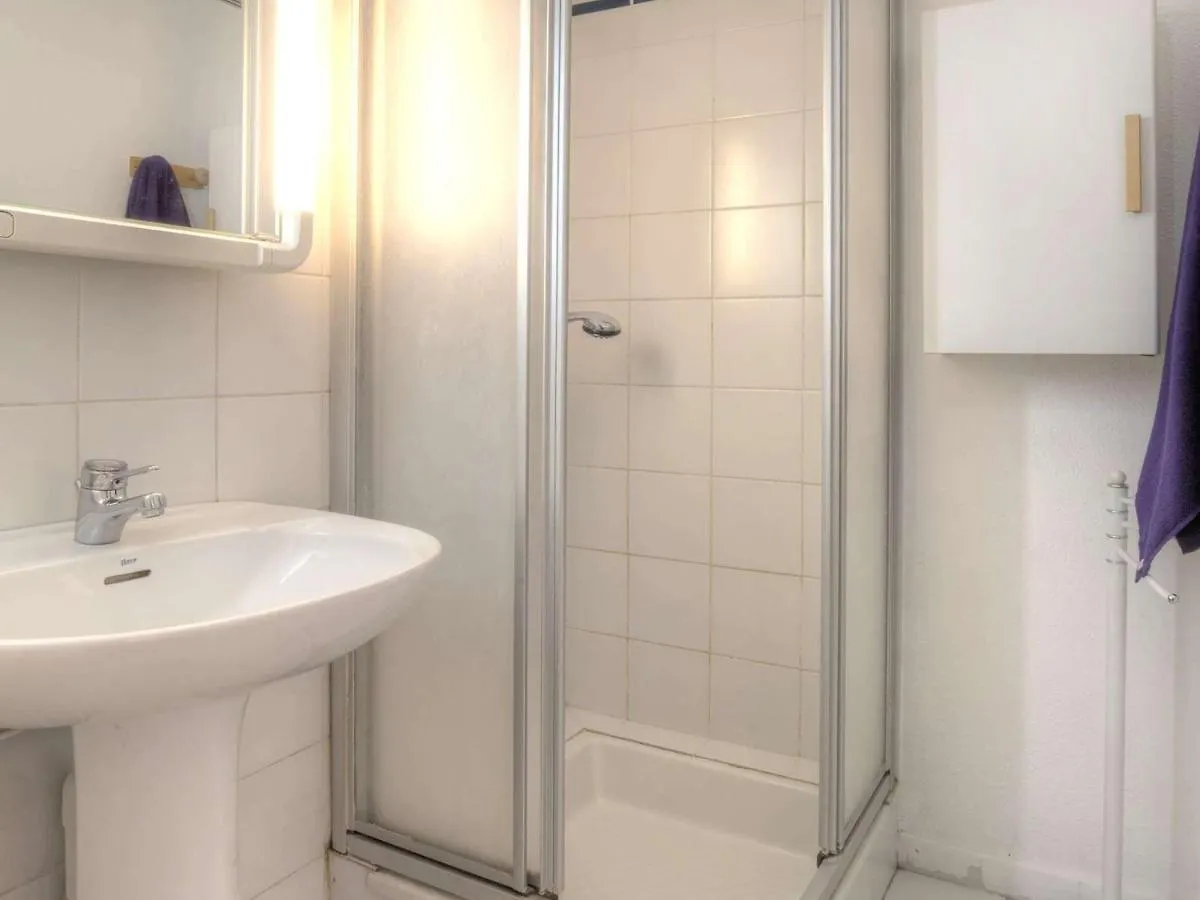 Appartement 2 Pieces Avec Terrasse, Proche Commerces Et Telecabine - Briancon - Fr-1-330C-80 France